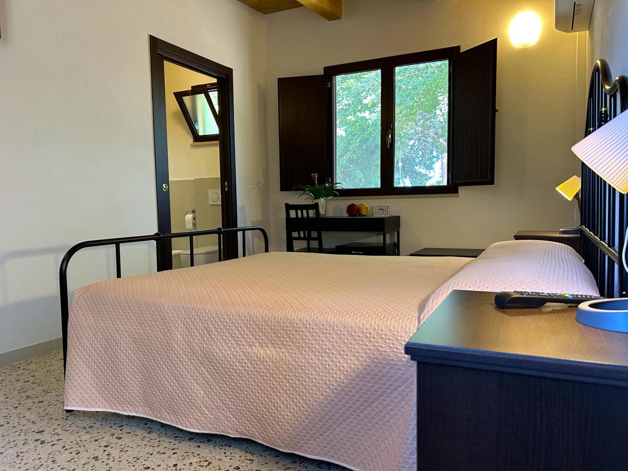 Azienda Agrituristica Il Pago Нова-Сири-Марина Экстерьер фото