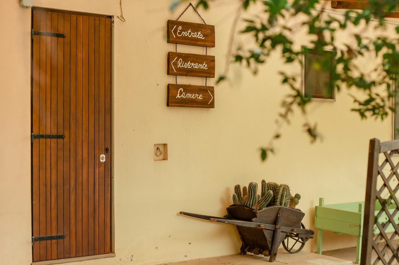 Azienda Agrituristica Il Pago Нова-Сири-Марина Экстерьер фото